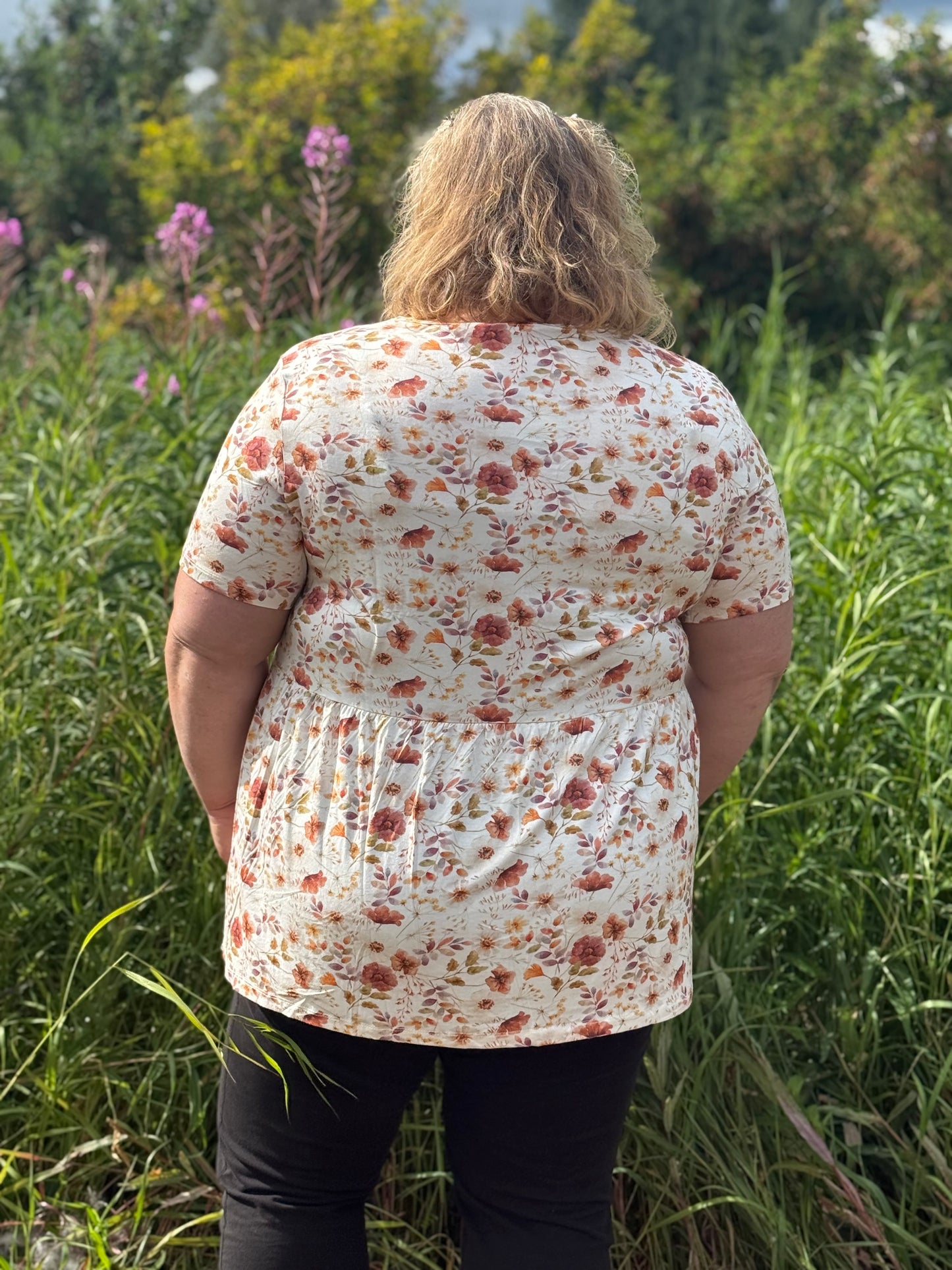 The Sarah Ruffle Top: Fall Floral