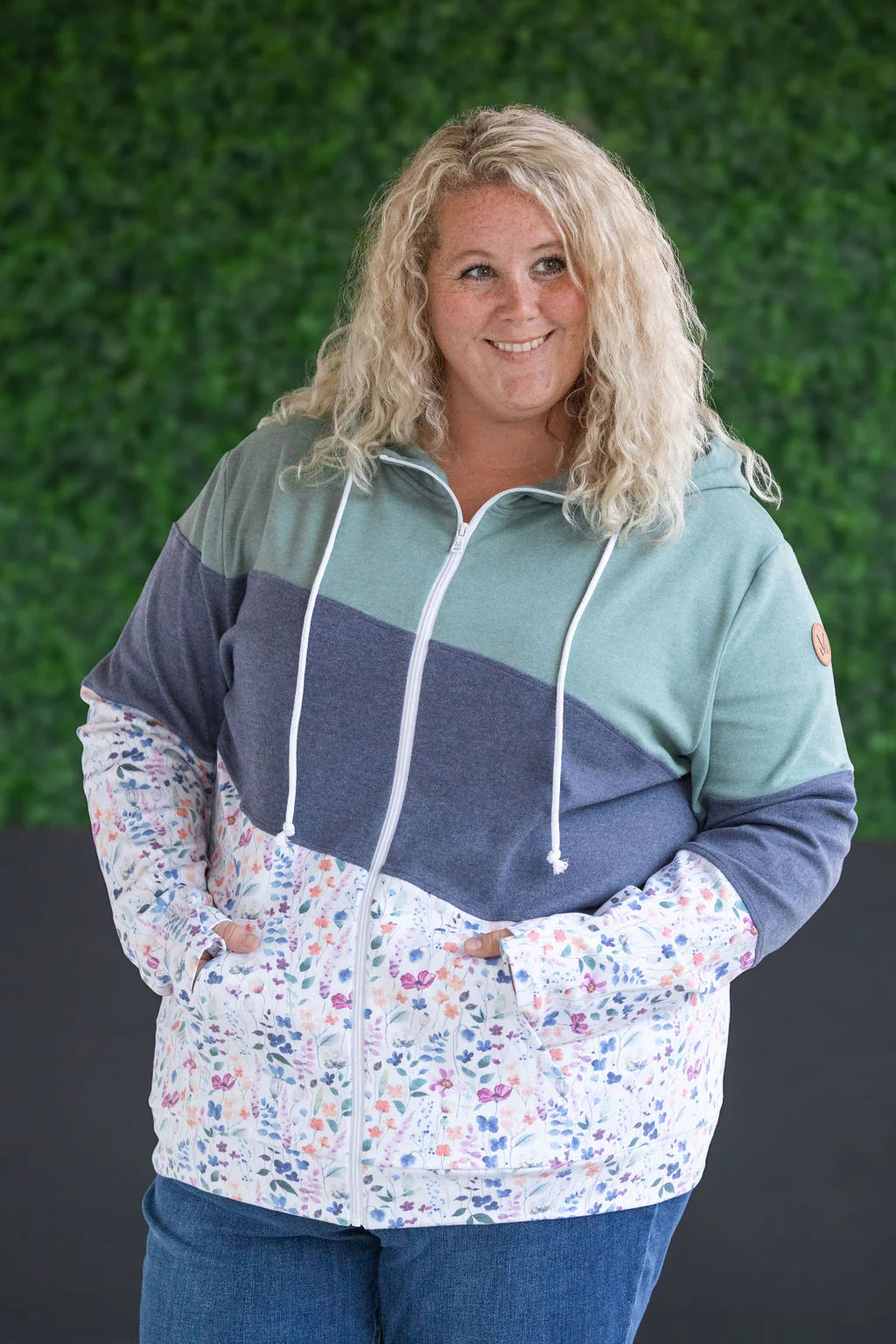 The Gwen Fullzip Hoodie - Floral