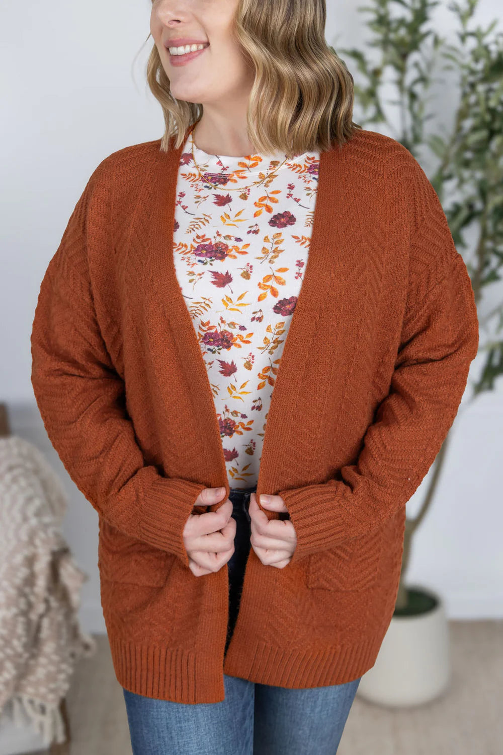 The Billie Open Knit Cardigan - Rust