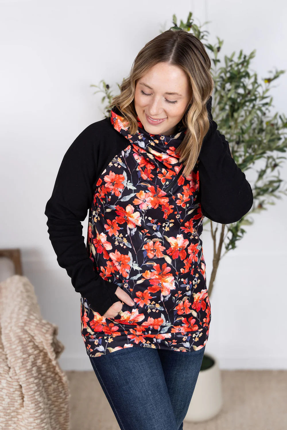 Zoey Zipcowl- Floral