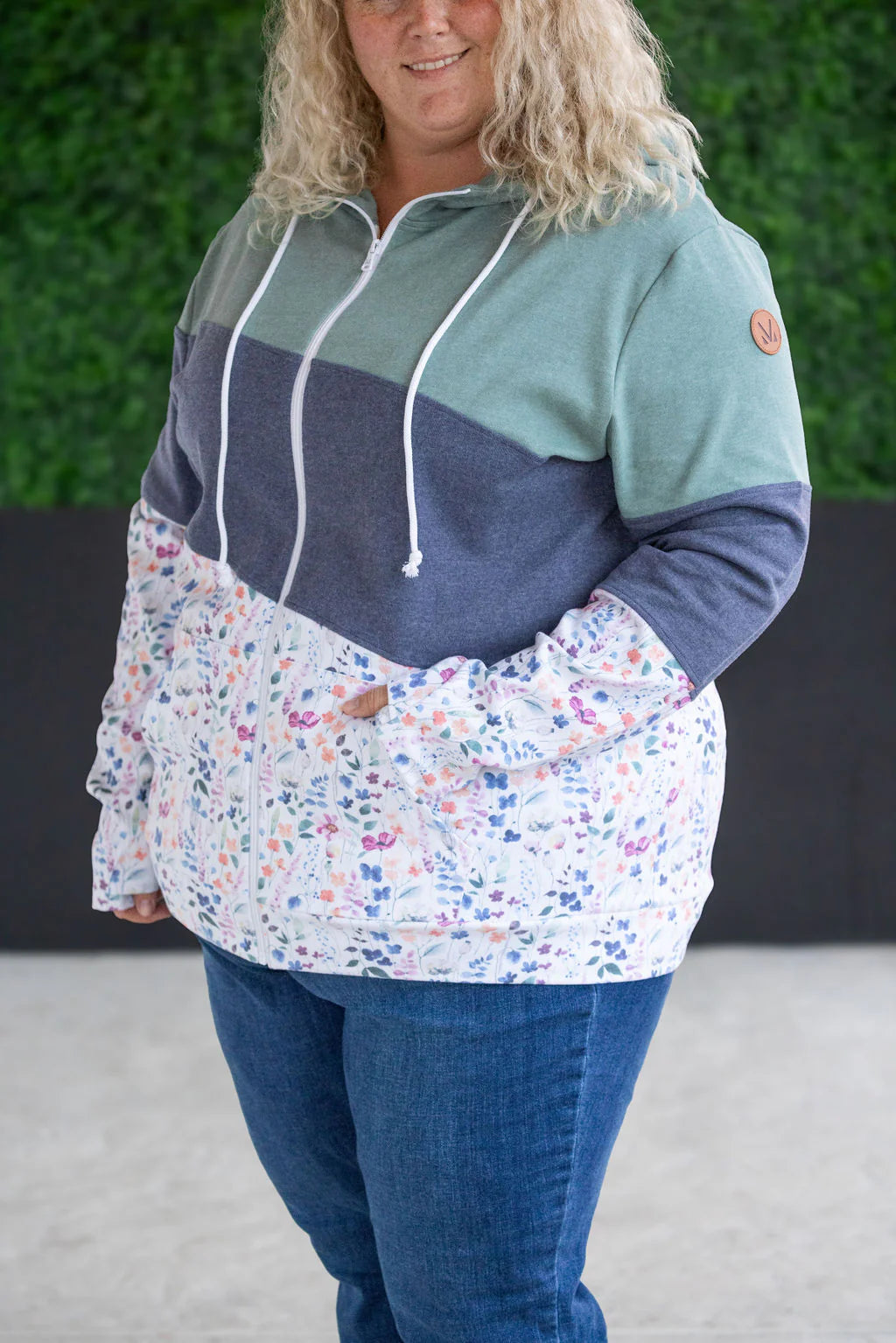 The Gwen Fullzip Hoodie - Floral