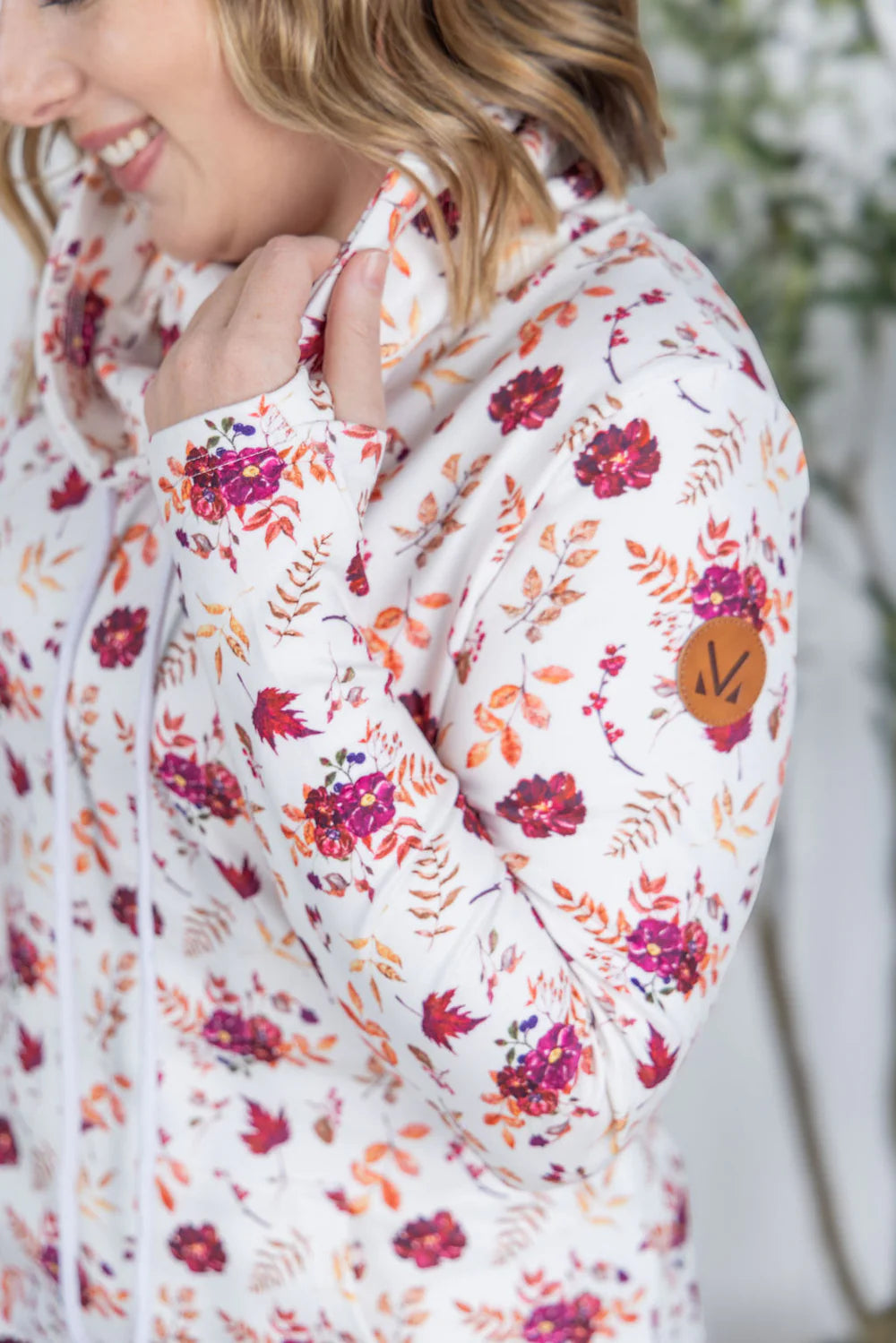 The Tina Funnel Neck - Floral