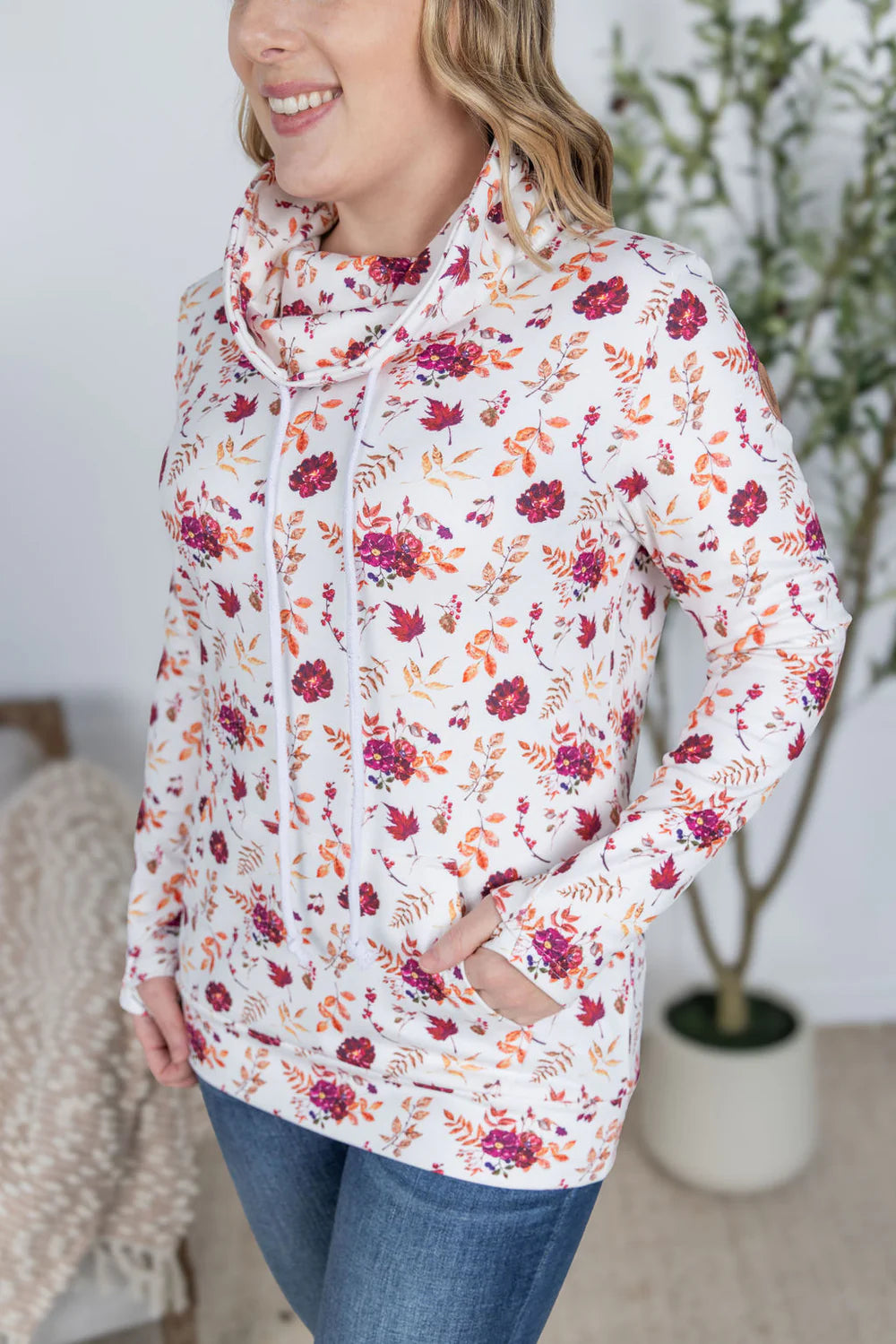 The Tina Funnel Neck - Floral
