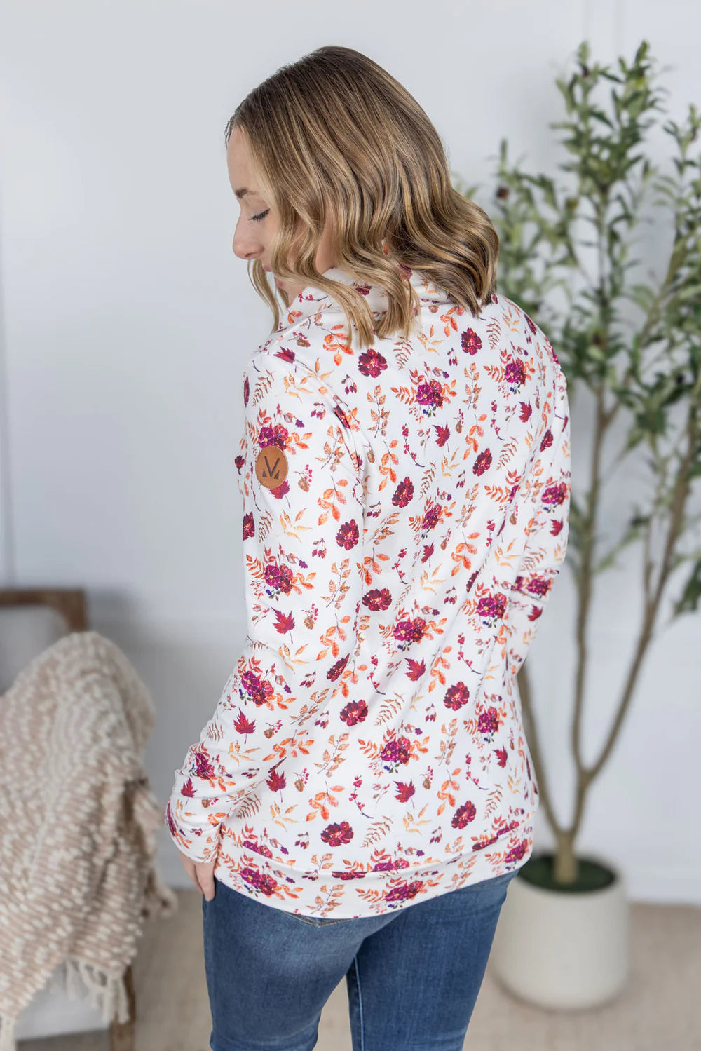 The Tina Funnel Neck - Floral