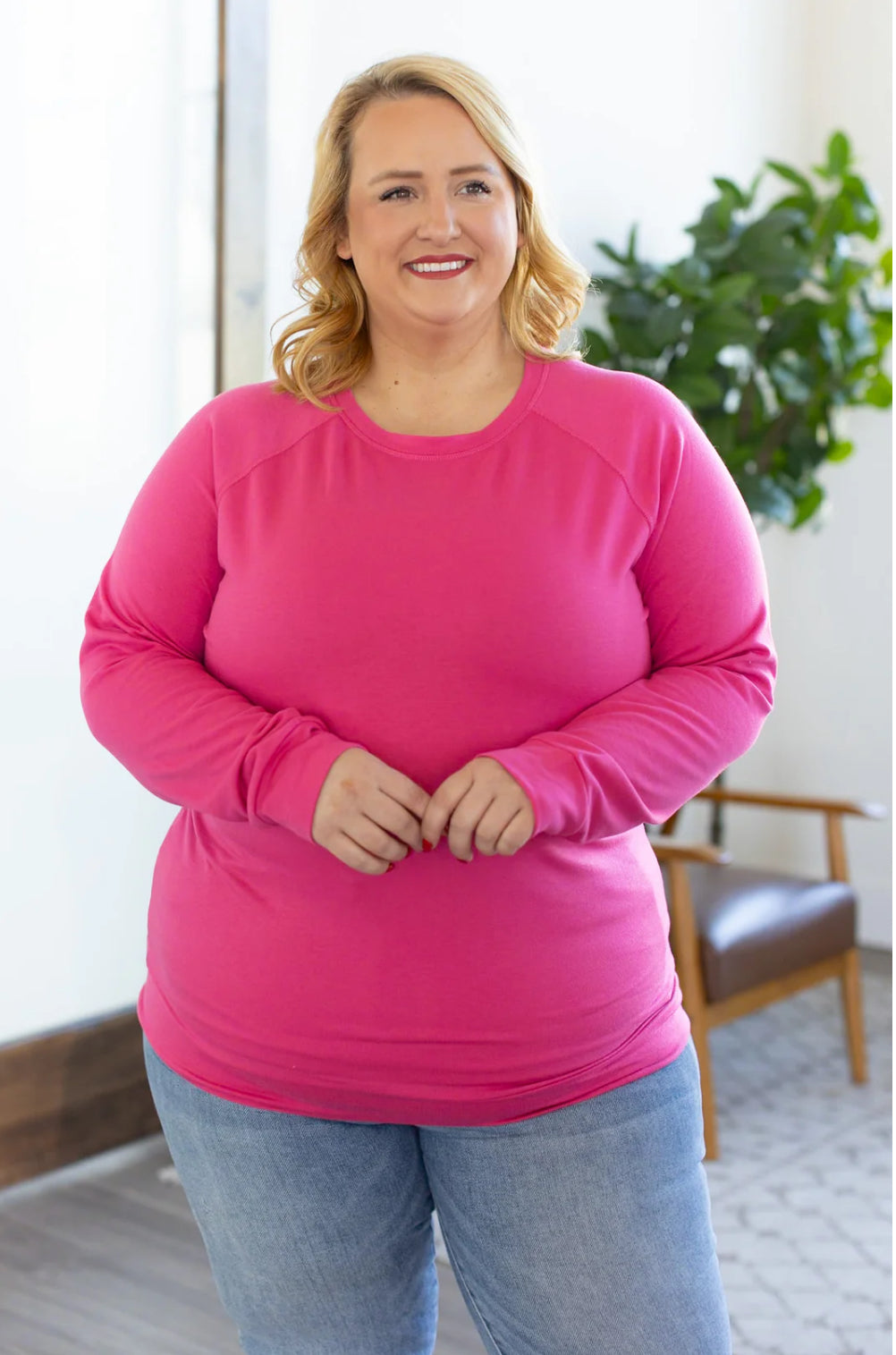 Kayla Lightweight Pullover - Hot Pink