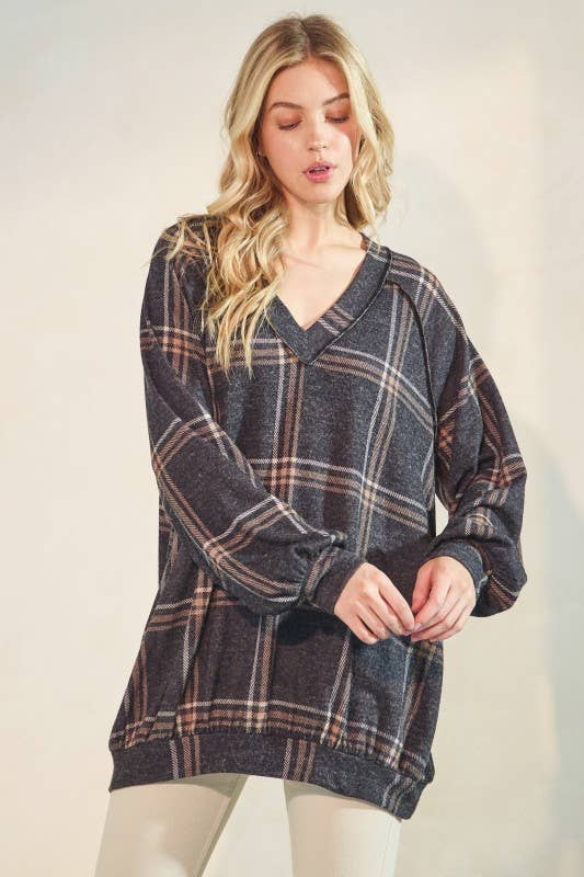 The Tanya Plaid Top: Charcoal