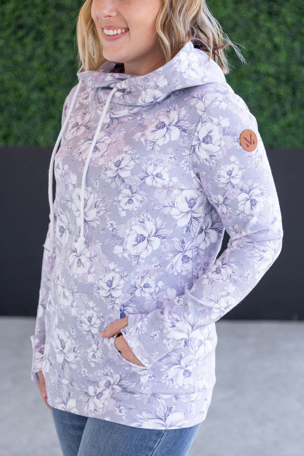 Ashley Hoodie Ribbons -Vintage Grey Floral